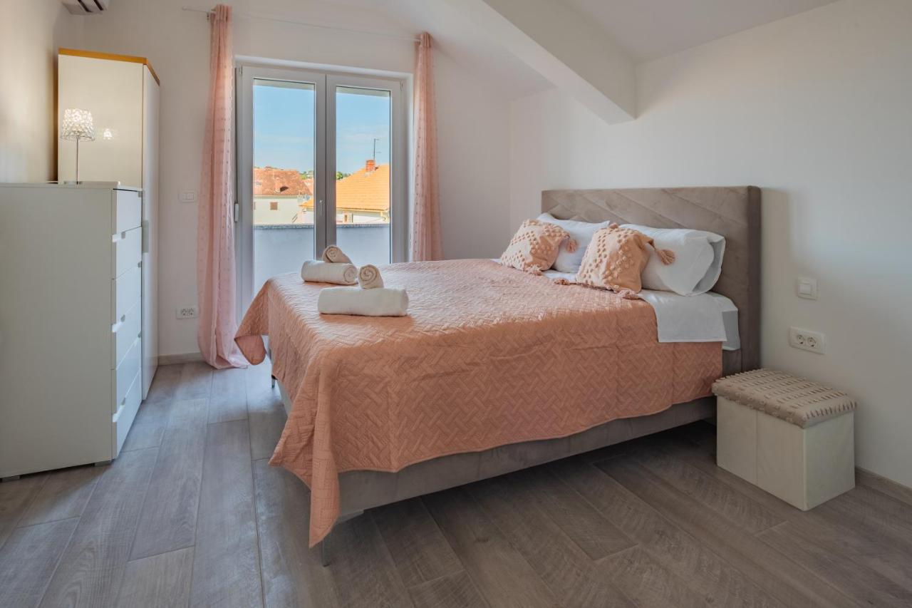 Seaview Apartments Roberta Ζαντάρ Εξωτερικό φωτογραφία